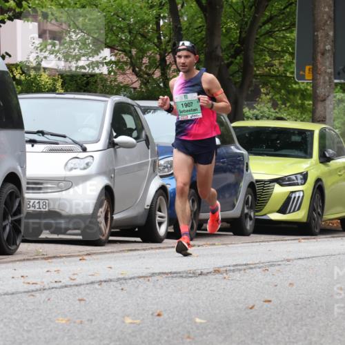 21.09.2025 - PSD Bank Halbmarathon Luisa Fischer http://msf.ph/oto/8924714 21.09.2025 11:19:56 Laufen 3418, 1907 meine-sportfotos.de