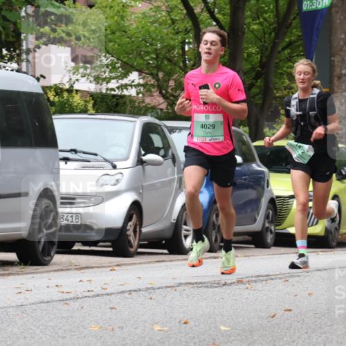 21.09.2025 - PSD Bank Halbmarathon Luisa Fischer http://msf.ph/oto/8924729 21.09.2025 11:19:59 Laufen  meine-sportfotos.de