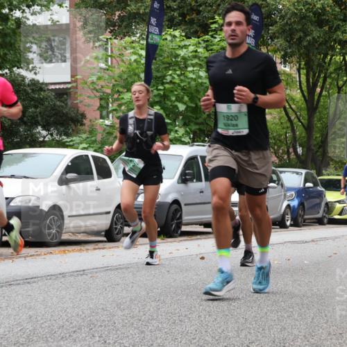 21.09.2025 - PSD Bank Halbmarathon Luisa Fischer http://msf.ph/oto/8924746 21.09.2025 11:20:02 Laufen 4029, 1920, 18, 1437 meine-sportfotos.de