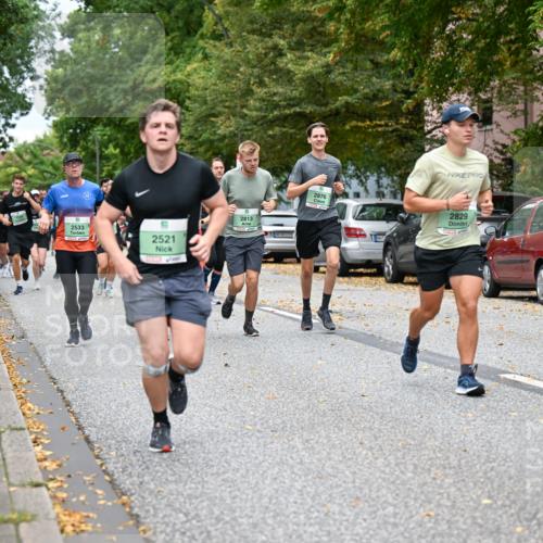 21.09.2025 - PSD Bank Halbmarathon Dr. Thomas Lammeyer http://msf.ph/oto/8924807 21.09.2025 10:44:04 Laufen 2533, 2521, 2813, 2876, 2829, 3, 4915 meine-sportfotos.de
