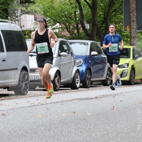 21.09.2025 - PSD Bank Halbmarathon Luisa Fischer http://msf.ph/oto/8924816 21.09.2025 11:20:26 Laufen 3418, 1482, 1225 meine-sportfotos.de