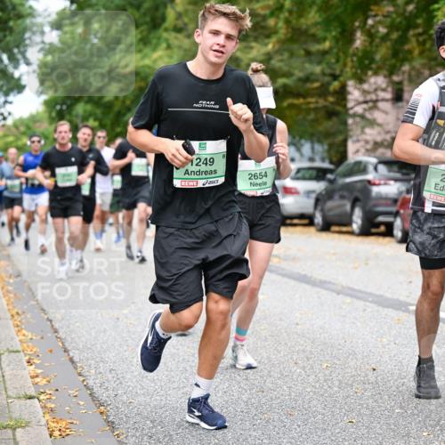 21.09.2025 - PSD Bank Halbmarathon Dr. Thomas Lammeyer http://msf.ph/oto/8924944 21.09.2025 10:44:10 Laufen 1249, 2654, 2815 meine-sportfotos.de