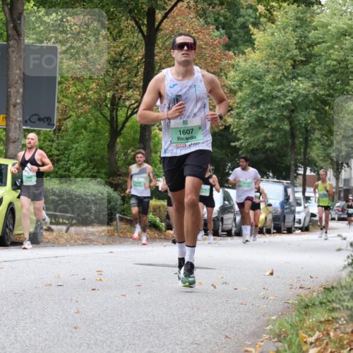 21.09.2025 - PSD Bank Halbmarathon Luisa Fischer http://msf.ph/oto/8925040 21.09.2025 11:21:47 Laufen 1689, 1428, 1607 meine-sportfotos.de