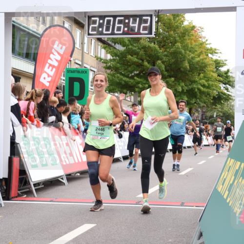 21.09.2025 - PSD Bank Halbmarathon Strokosch-Dieckow http://msf.ph/oto/8925086 21.09.2025 12:06:05 Ziel 1726, 1727, 2013, 2446, 3234, 3292, 3428, 3653 meine-sportfotos.de