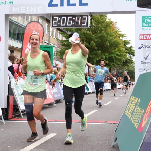 21.09.2025 - PSD Bank Halbmarathon Strokosch-Dieckow http://msf.ph/oto/8925097 21.09.2025 12:06:06 Ziel 1726, 1727, 2013, 2446, 2580, 3234, 3292, 3428, 3653 meine-sportfotos.de