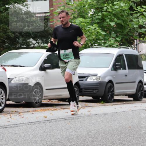 21.09.2025 - PSD Bank Halbmarathon Luisa Fischer http://msf.ph/oto/8925172 21.09.2025 11:22:28 Laufen 1888, 3418 meine-sportfotos.de