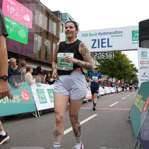 21.09.2025 - PSD Bank Halbmarathon Strokosch-Dieckow http://msf.ph/oto/8925185 21.09.2025 12:06:20 Ziel 1432, 1620, 1663, 2433, 2712, 3073, 3236, 3269 meine-sportfotos.de