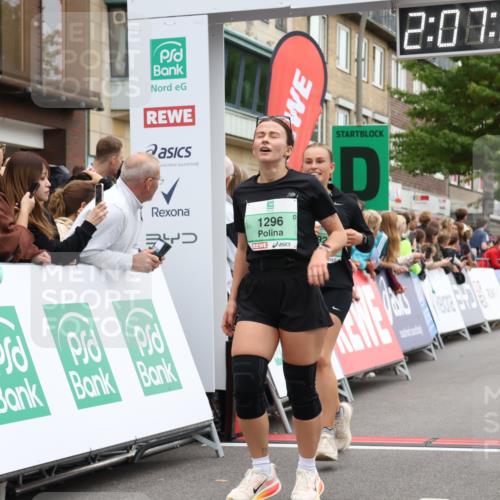 21.09.2025 - PSD Bank Halbmarathon Strokosch-Dieckow http://msf.ph/oto/8925219 21.09.2025 12:06:27 Ziel 1296, 2395, 2433, 2689, 2712, 2920, 3030, 3269 meine-sportfotos.de