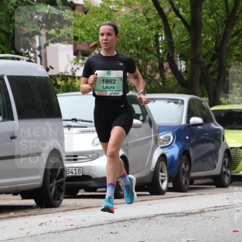 21.09.2025 - PSD Bank Halbmarathon Luisa Fischer http://msf.ph/oto/8925222 21.09.2025 11:22:43 Laufen 3418, 1852, 1900 meine-sportfotos.de