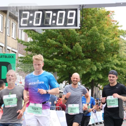 21.09.2025 - PSD Bank Halbmarathon Strokosch-Dieckow http://msf.ph/oto/8925275 21.09.2025 12:06:32 Ziel 1021, 1296, 1334, 2395, 2433, 2689, 2745, 2920, 2998, 3030, 3201, 3254, 3955 meine-sportfotos.de
