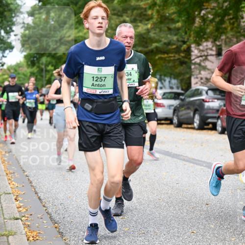 21.09.2025 - PSD Bank Halbmarathon Dr. Thomas Lammeyer http://msf.ph/oto/8925389 21.09.2025 10:44:35 Laufen 34, 1257, 2640, 2467 meine-sportfotos.de