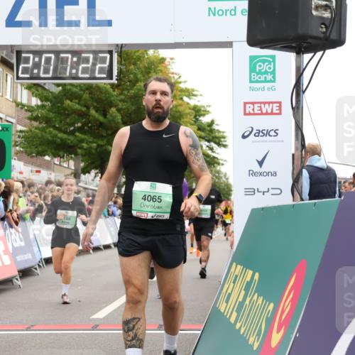 21.09.2025 - PSD Bank Halbmarathon Strokosch-Dieckow http://msf.ph/oto/8925390 21.09.2025 12:06:45 Ziel 2656, 2698, 2711, 2838, 2933, 3059, 3465, 3586, 4065 meine-sportfotos.de