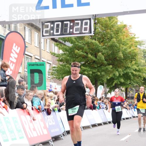 21.09.2025 - PSD Bank Halbmarathon Strokosch-Dieckow http://msf.ph/oto/8925446 21.09.2025 12:06:52 Ziel 1211, 2624, 2711, 2838, 3059, 3391, 3465, 3586 meine-sportfotos.de