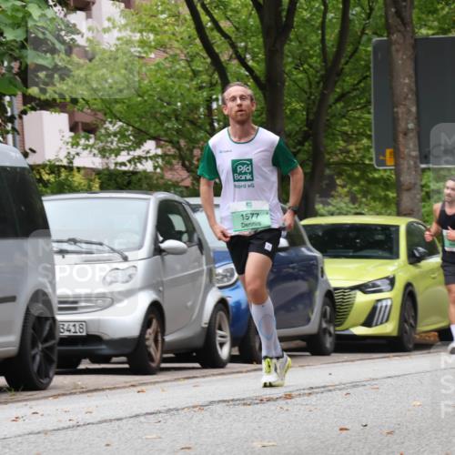 21.09.2025 - PSD Bank Halbmarathon Luisa Fischer http://msf.ph/oto/8925472 21.09.2025 11:23:53 Laufen 3418, 1577 meine-sportfotos.de