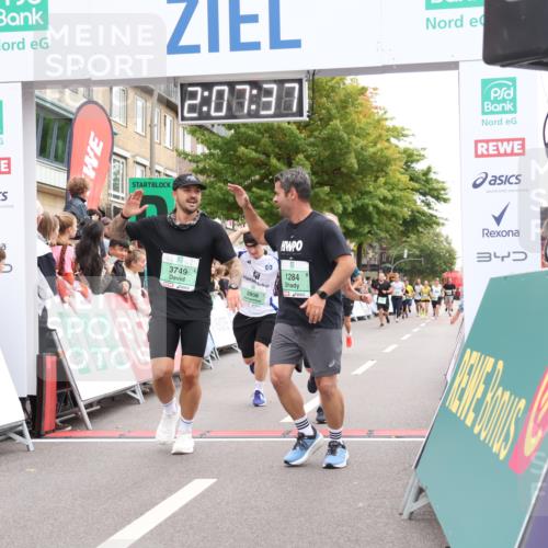 21.09.2025 - PSD Bank Halbmarathon Strokosch-Dieckow http://msf.ph/oto/8925514 21.09.2025 12:07:00 Ziel 1211, 1284, 2624, 2808, 3064, 3266, 3391, 3749 meine-sportfotos.de