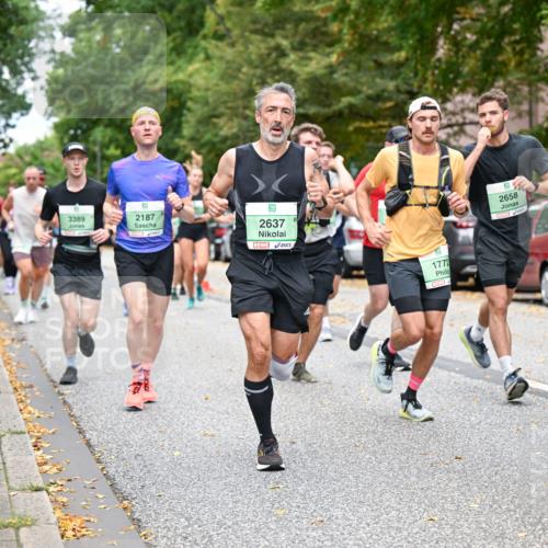 21.09.2025 - PSD Bank Halbmarathon Dr. Thomas Lammeyer http://msf.ph/oto/8925611 21.09.2025 10:44:46 Laufen 3389, 2187, 2637, 1772, 2658 meine-sportfotos.de
