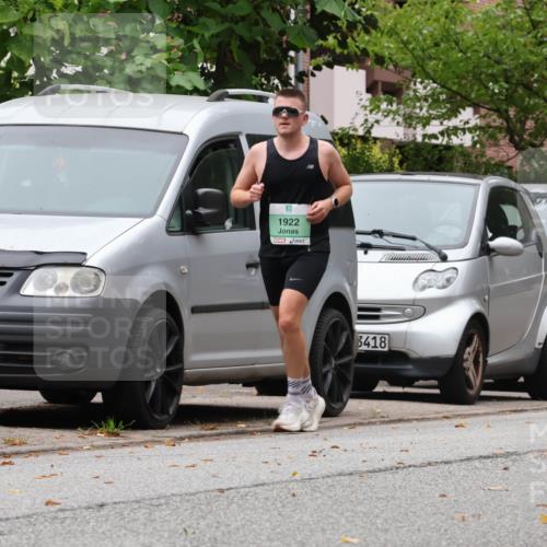 21.09.2025 - PSD Bank Halbmarathon Luisa Fischer http://msf.ph/oto/8925739 21.09.2025 11:25:29 Laufen 1922, 3418 meine-sportfotos.de