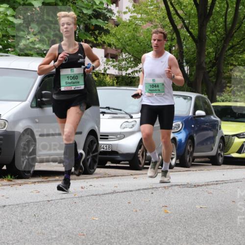 21.09.2025 - PSD Bank Halbmarathon Luisa Fischer http://msf.ph/oto/8925882 21.09.2025 11:26:11 Laufen 1060, 3418, 1044 meine-sportfotos.de