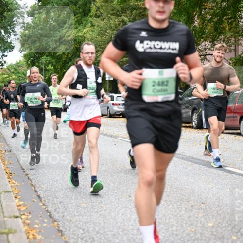 21.09.2025 - PSD Bank Halbmarathon Dr. Thomas Lammeyer http://msf.ph/oto/8925895 21.09.2025 10:45:06 Laufen 14811, 2758, 2210, 329, 2482, 1512, 4915 meine-sportfotos.de