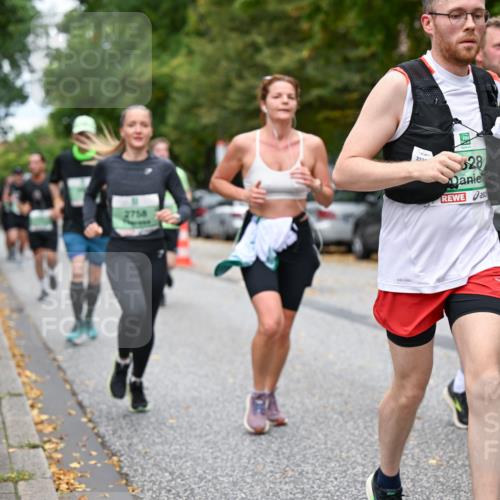 21.09.2025 - PSD Bank Halbmarathon Dr. Thomas Lammeyer http://msf.ph/oto/8925916 21.09.2025 10:45:07 Laufen 275, 2330, 28 meine-sportfotos.de