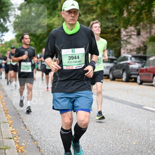 21.09.2025 - PSD Bank Halbmarathon Dr. Thomas Lammeyer http://msf.ph/oto/8925957 21.09.2025 10:45:09 Laufen 1401, 3944 meine-sportfotos.de