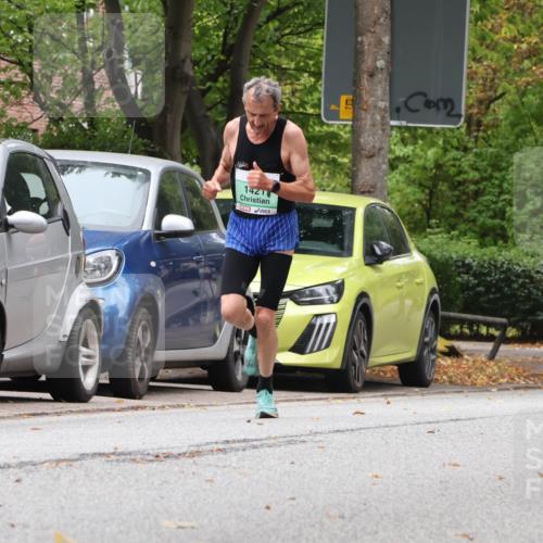 21.09.2025 - PSD Bank Halbmarathon Luisa Fischer http://msf.ph/oto/8926013 21.09.2025 11:27:08 Laufen 18, 14210, 1646 meine-sportfotos.de