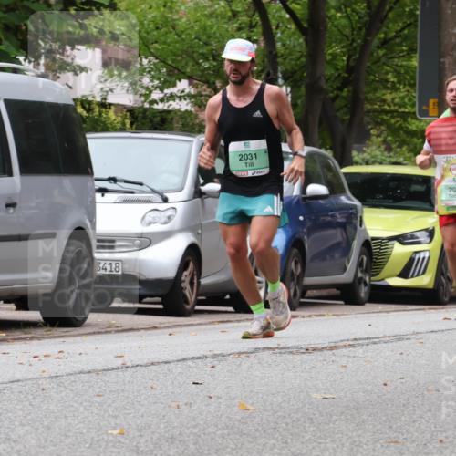 21.09.2025 - PSD Bank Halbmarathon Luisa Fischer http://msf.ph/oto/8926054 21.09.2025 11:27:18 Laufen 3418, 2031, 2120, 2030 meine-sportfotos.de