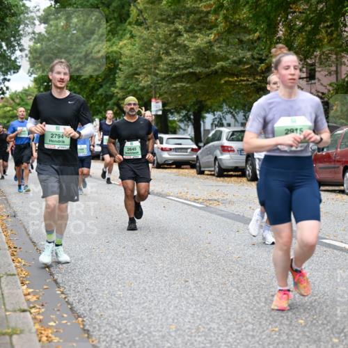 21.09.2025 - PSD Bank Halbmarathon Dr. Thomas Lammeyer http://msf.ph/oto/8926153 21.09.2025 10:45:23 Laufen 2794, 2388, 2645, 2915, 2936 meine-sportfotos.de
