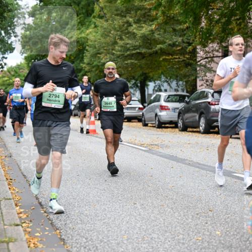 21.09.2025 - PSD Bank Halbmarathon Dr. Thomas Lammeyer http://msf.ph/oto/8926162 21.09.2025 10:45:24 Laufen 2794, 9, 2645, 2915 meine-sportfotos.de