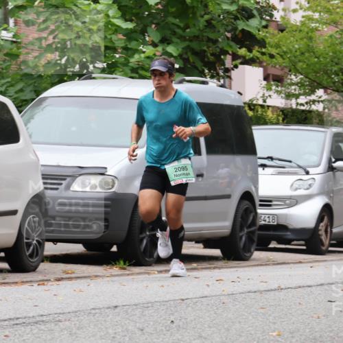 21.09.2025 - PSD Bank Halbmarathon Luisa Fischer http://msf.ph/oto/8926168 21.09.2025 11:27:51 Laufen 2095, 3418 meine-sportfotos.de