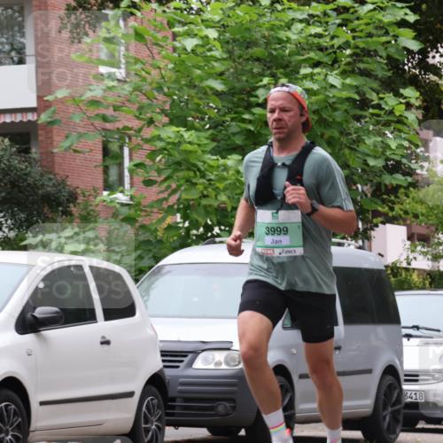 21.09.2025 - PSD Bank Halbmarathon Luisa Fischer http://msf.ph/oto/8926259 21.09.2025 11:28:25 Laufen 3999, 3418 meine-sportfotos.de