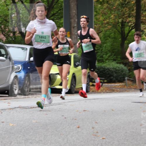 21.09.2025 - PSD Bank Halbmarathon Luisa Fischer http://msf.ph/oto/8926292 21.09.2025 11:28:34 Laufen 3418, 1892, 675, 2077 meine-sportfotos.de