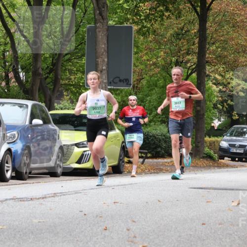 21.09.2025 - PSD Bank Halbmarathon Luisa Fischer http://msf.ph/oto/8926343 21.09.2025 11:28:44 Laufen 55, 2037, 1955, 3917, 2956 meine-sportfotos.de