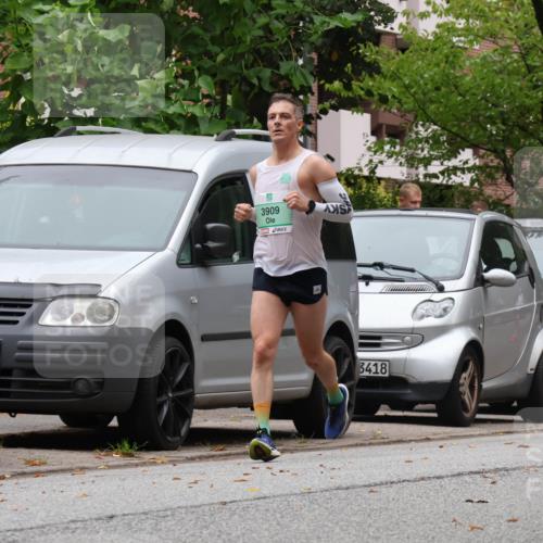 21.09.2025 - PSD Bank Halbmarathon Luisa Fischer http://msf.ph/oto/8926574 21.09.2025 11:29:53 Laufen 3909, 3418 meine-sportfotos.de