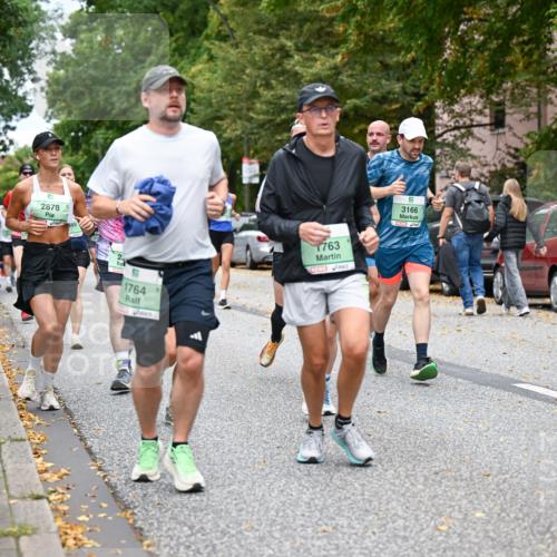 21.09.2025 - PSD Bank Halbmarathon Dr. Thomas Lammeyer http://msf.ph/oto/8926593 21.09.2025 10:45:57 Laufen 2717, 2878, 1764, 1763, 3166, 4915 meine-sportfotos.de