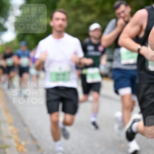 21.09.2025 - PSD Bank Halbmarathon Dr. Thomas Lammeyer http://msf.ph/oto/8926715 21.09.2025 10:46:06 Laufen  meine-sportfotos.de