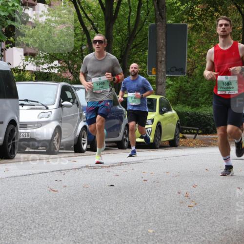 21.09.2025 - PSD Bank Halbmarathon Luisa Fischer http://msf.ph/oto/8926813 21.09.2025 11:31:10 Laufen 3418, 2269, 2180, 1884 meine-sportfotos.de