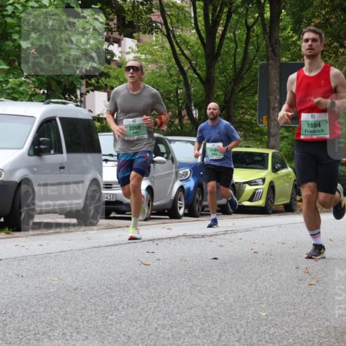 21.09.2025 - PSD Bank Halbmarathon Luisa Fischer http://msf.ph/oto/8926817 21.09.2025 11:31:10 Laufen 3418, 2269, 2180, 1884 meine-sportfotos.de