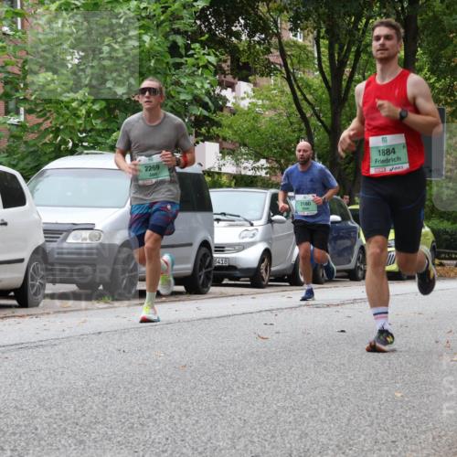 21.09.2025 - PSD Bank Halbmarathon Luisa Fischer http://msf.ph/oto/8926819 21.09.2025 11:31:11 Laufen 2269, 3418, 2180, 1884 meine-sportfotos.de