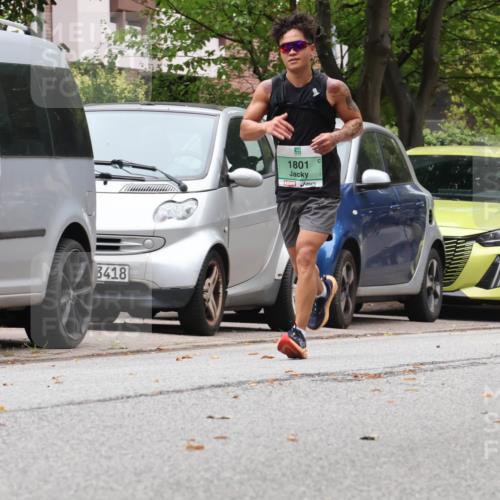 21.09.2025 - PSD Bank Halbmarathon Luisa Fischer http://msf.ph/oto/8926890 21.09.2025 11:31:37 Laufen 3418, 1801 meine-sportfotos.de