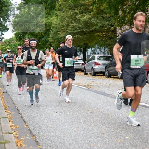 21.09.2025 - PSD Bank Halbmarathon Dr. Thomas Lammeyer http://msf.ph/oto/8926990 21.09.2025 10:46:24 Laufen 1075, 2554, 1941, 4915 meine-sportfotos.de