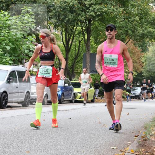 21.09.2025 - PSD Bank Halbmarathon Luisa Fischer http://msf.ph/oto/8927129 21.09.2025 11:32:50 Laufen 3418, 2027, 1856 meine-sportfotos.de