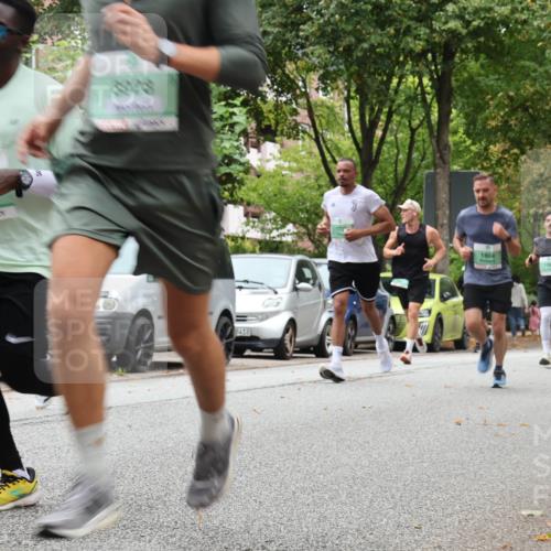 21.09.2025 - PSD Bank Halbmarathon Luisa Fischer http://msf.ph/oto/8927180 21.09.2025 11:33:08 Laufen 8418, 1804, 1262 meine-sportfotos.de