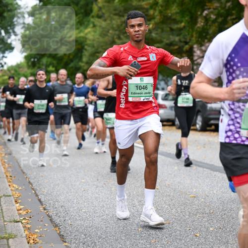 21.09.2025 - PSD Bank Halbmarathon Dr. Thomas Lammeyer http://msf.ph/oto/8927271 21.09.2025 10:46:41 Laufen 1046, 3948 meine-sportfotos.de