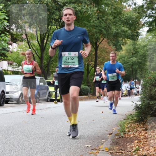 21.09.2025 - PSD Bank Halbmarathon Luisa Fischer http://msf.ph/oto/8927350 21.09.2025 11:34:10 Laufen 8418, 1062, 2192, 2188 meine-sportfotos.de