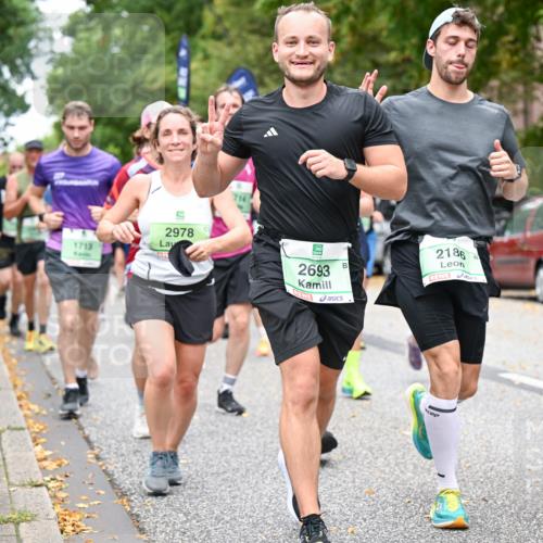 21.09.2025 - PSD Bank Halbmarathon Dr. Thomas Lammeyer http://msf.ph/oto/8927601 21.09.2025 10:47:04 Laufen 1713, 2978, 2693, 2186 meine-sportfotos.de