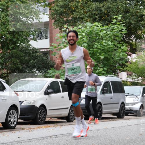 21.09.2025 - PSD Bank Halbmarathon Luisa Fischer http://msf.ph/oto/8927704 21.09.2025 11:36:04 Laufen 2919, 2725, 8418 meine-sportfotos.de