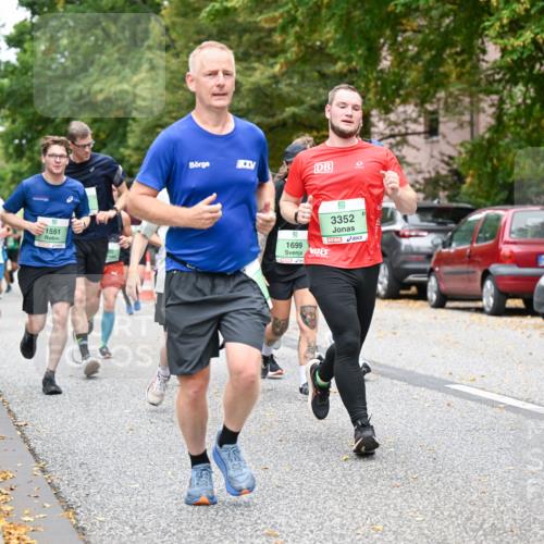 21.09.2025 - PSD Bank Halbmarathon Dr. Thomas Lammeyer http://msf.ph/oto/8927741 21.09.2025 10:47:15 Laufen 1551, 1699, 3352, 345 meine-sportfotos.de