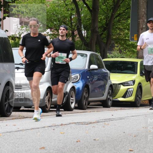 21.09.2025 - PSD Bank Halbmarathon Luisa Fischer http://msf.ph/oto/8927876 21.09.2025 11:37:07 Laufen 3418, 3288, 3102 meine-sportfotos.de