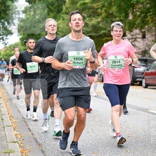 21.09.2025 - PSD Bank Halbmarathon Dr. Thomas Lammeyer http://msf.ph/oto/8928027 21.09.2025 10:47:34 Laufen 4034, 1606, 2914, 44, 2484 meine-sportfotos.de